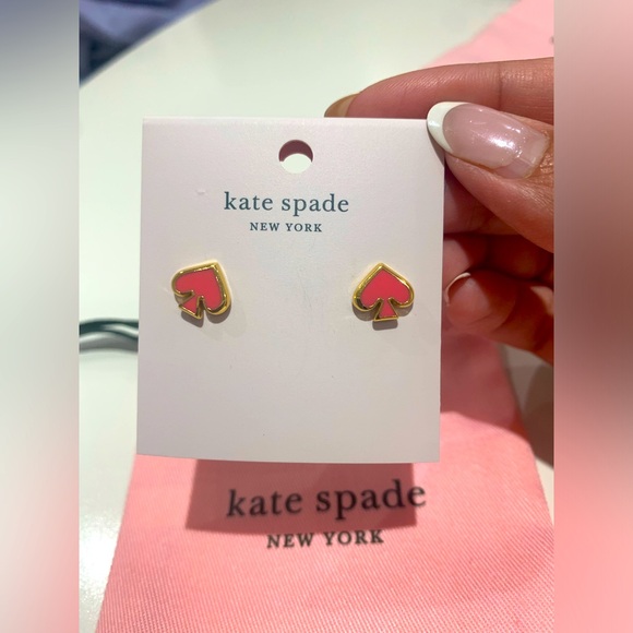 🩷NWT Kate Spade Pink Spade Enamelled Stud Earrings 🩷 - Picture 5 of 5